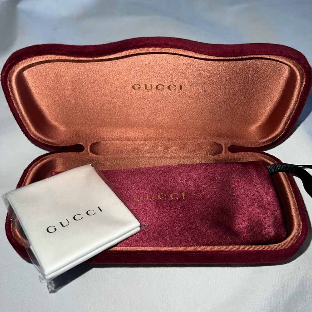 Gucci eyeglasses case